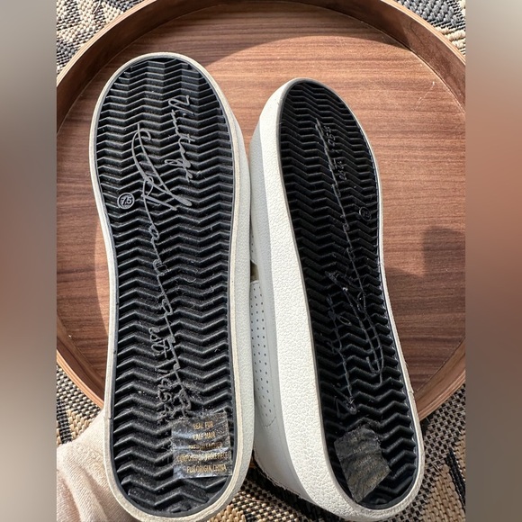 Vintage Havana White Star Sneakers - Picture 11 of 13